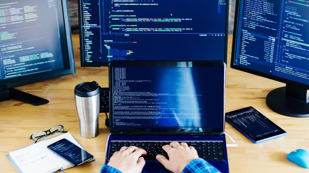 Le PEPR Santé Numérique recrute un ingénieur communauté en soutien au développement logiciel pour accompagner la structuration des pratiques de développement et l’animation de la communauté scientifique. Le poste est basé à Paris, au sein d’Inria.